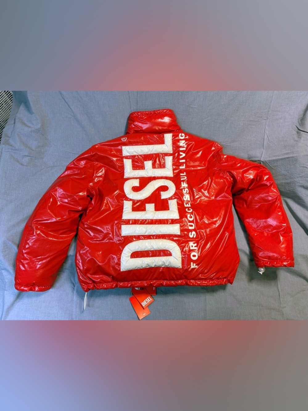 Diesel W-Jupiter Reversible Puffer Jacket Red Unisex/ SIZE L (LARGE)